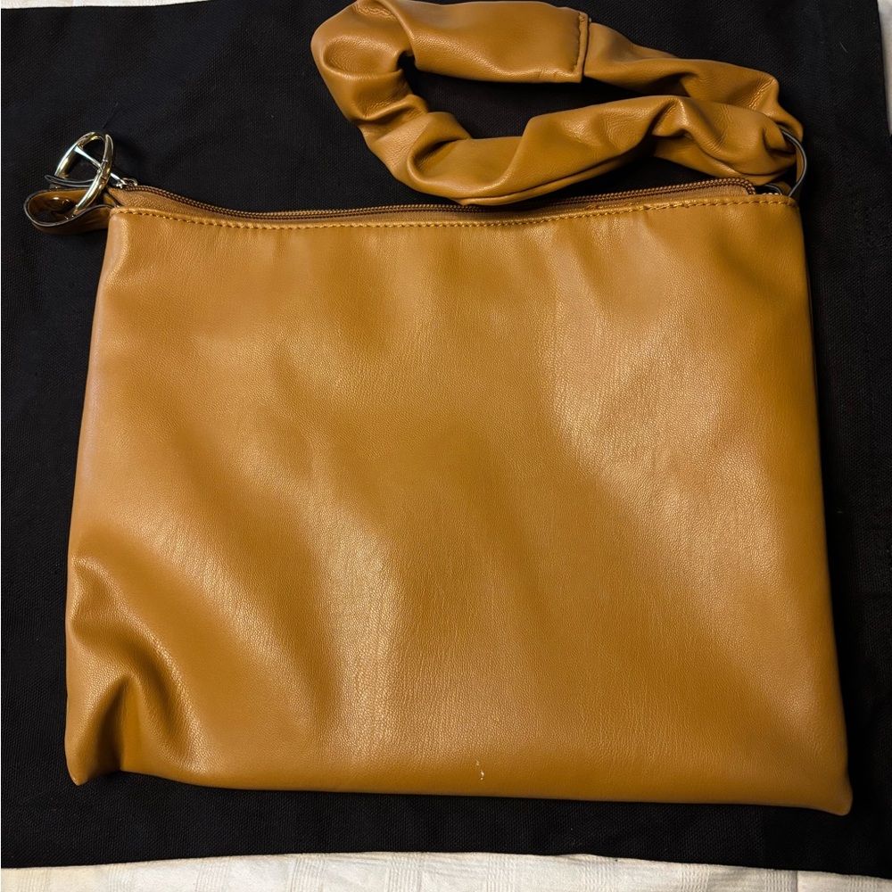 Minimalist Chic Tan Shoulder or Clutch Bag Perfect for everyday use